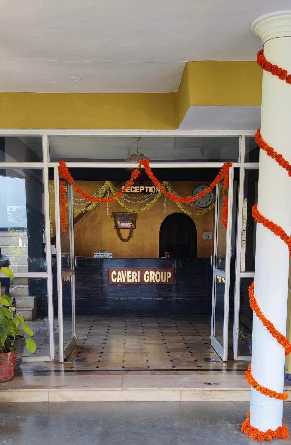 Hotel Caveri Comfort Inn Madikeri Εξωτερικό φωτογραφία