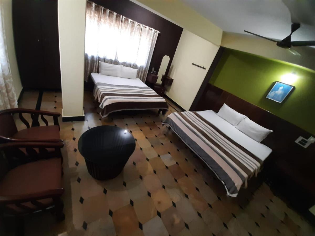 Hotel Caveri Comfort Inn Madikeri Εξωτερικό φωτογραφία