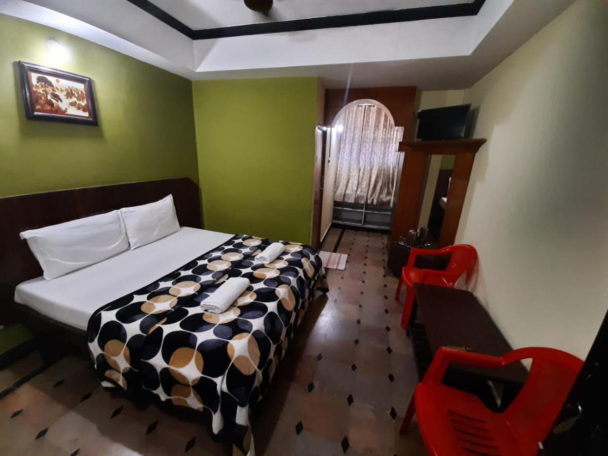 Hotel Caveri Comfort Inn Madikeri Εξωτερικό φωτογραφία
